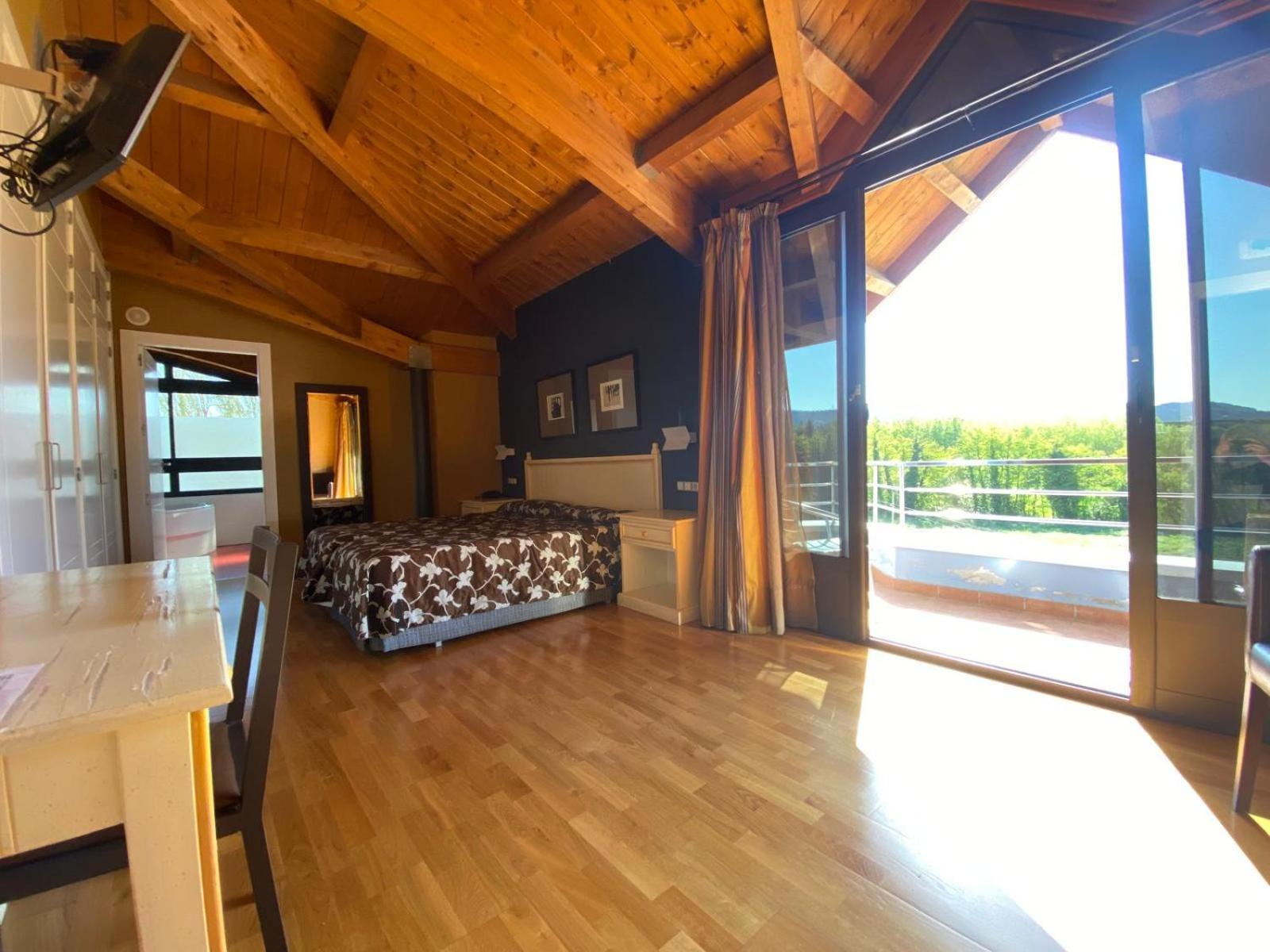 Roomrural Hotel Iru-Bide ลุมบิแยร์ ภายนอก รูปภาพ